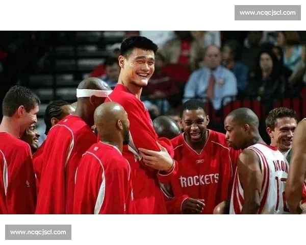 2004年12月20日火箭对猛龙之战回顾姚明领衔的NBA经典交锋与赛场瞬间 2004年12月20日火箭对猛龙之战回顾姚明领衔的NBA经典交锋与赛场瞬间